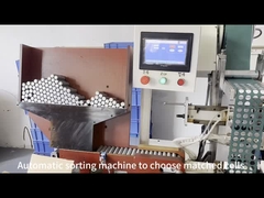 Etapas de montagem de baterias de scooters elétricos