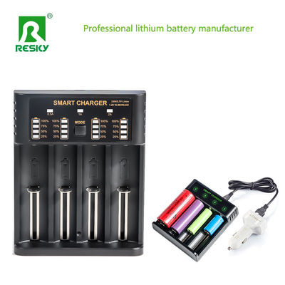 comprar 4.2V Carregador de bateria recarregável 4 slots 500mA 1A 2A para bateria cilíndrica de iões de lítio online manufacture