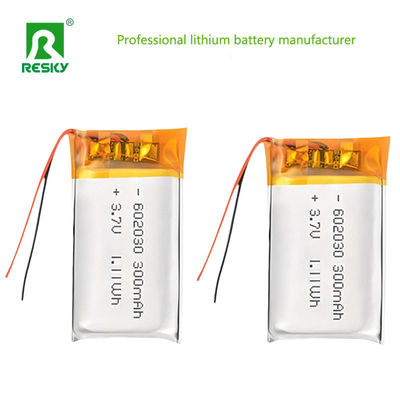 LP602030 3.7v 300mAh Bateria recarregável de polímero de lítio Durável e longa vida útil 500 ciclos
